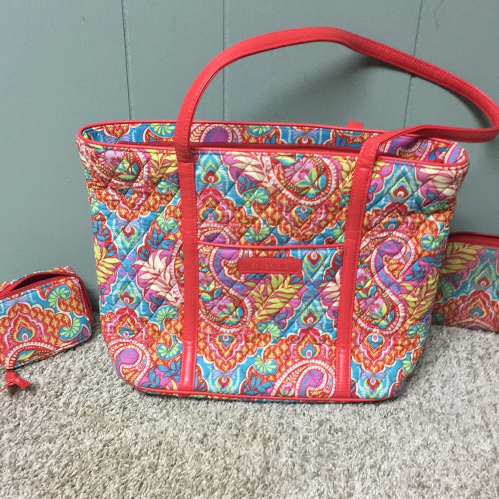 Vera Bradley bag with matching wallet